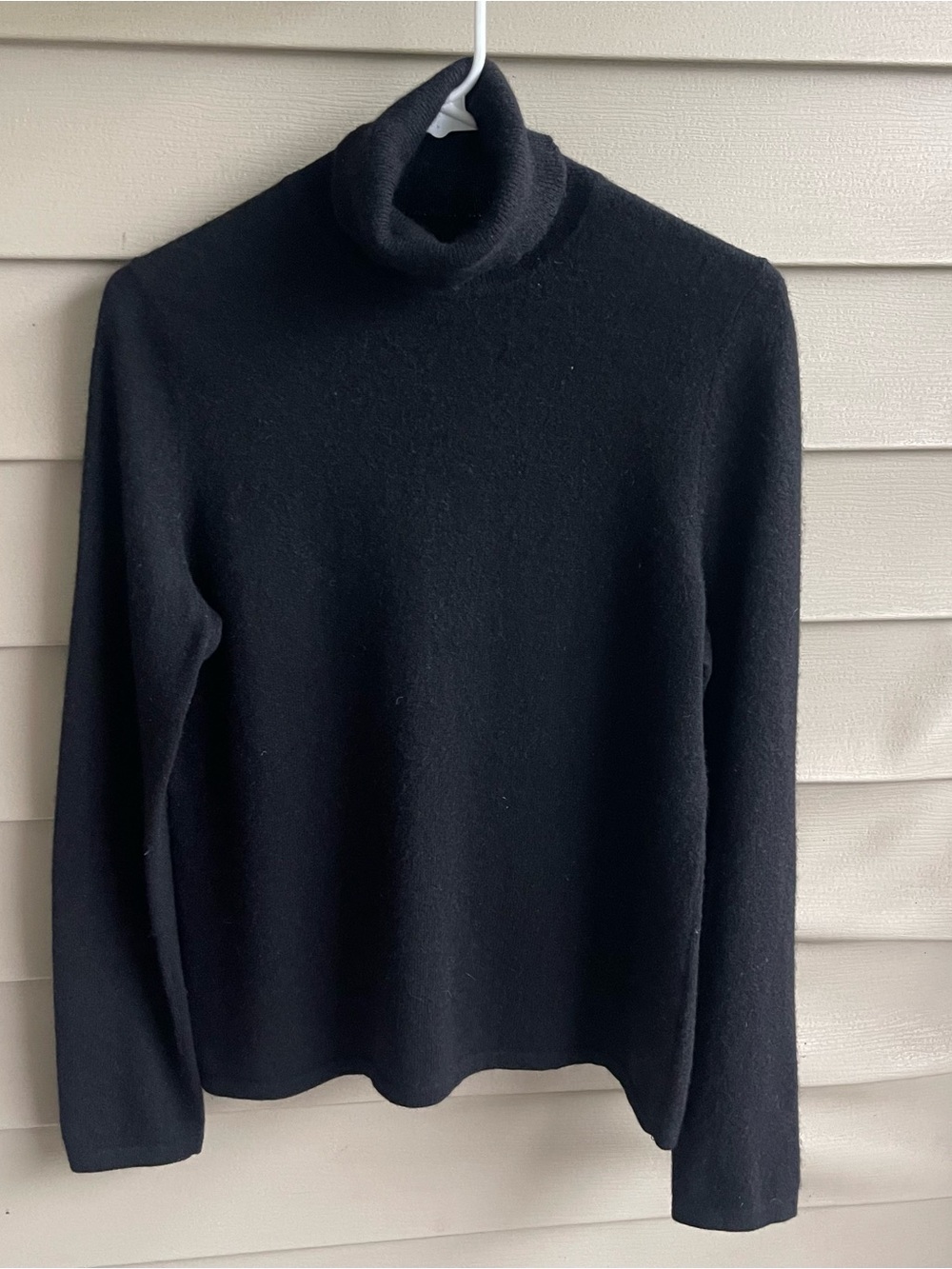 Lord & Taylor 100% Cashmere Black Turtleneck Size L Old Money Preppy Luxury